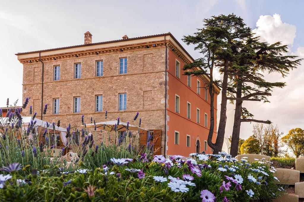 Relais Paradiso Resort & Spa Marcellano Buitenkant foto