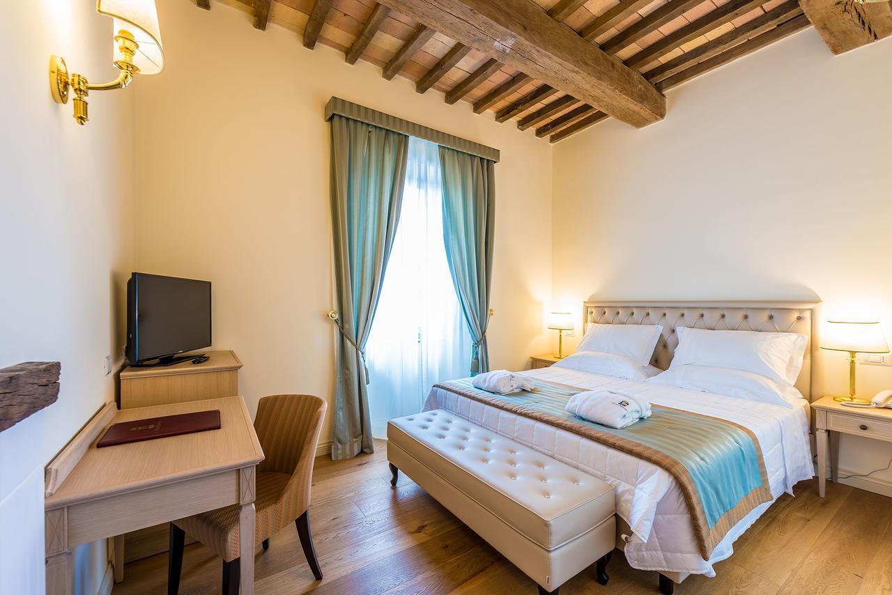 Relais Paradiso Resort & Spa Marcellano Buitenkant foto